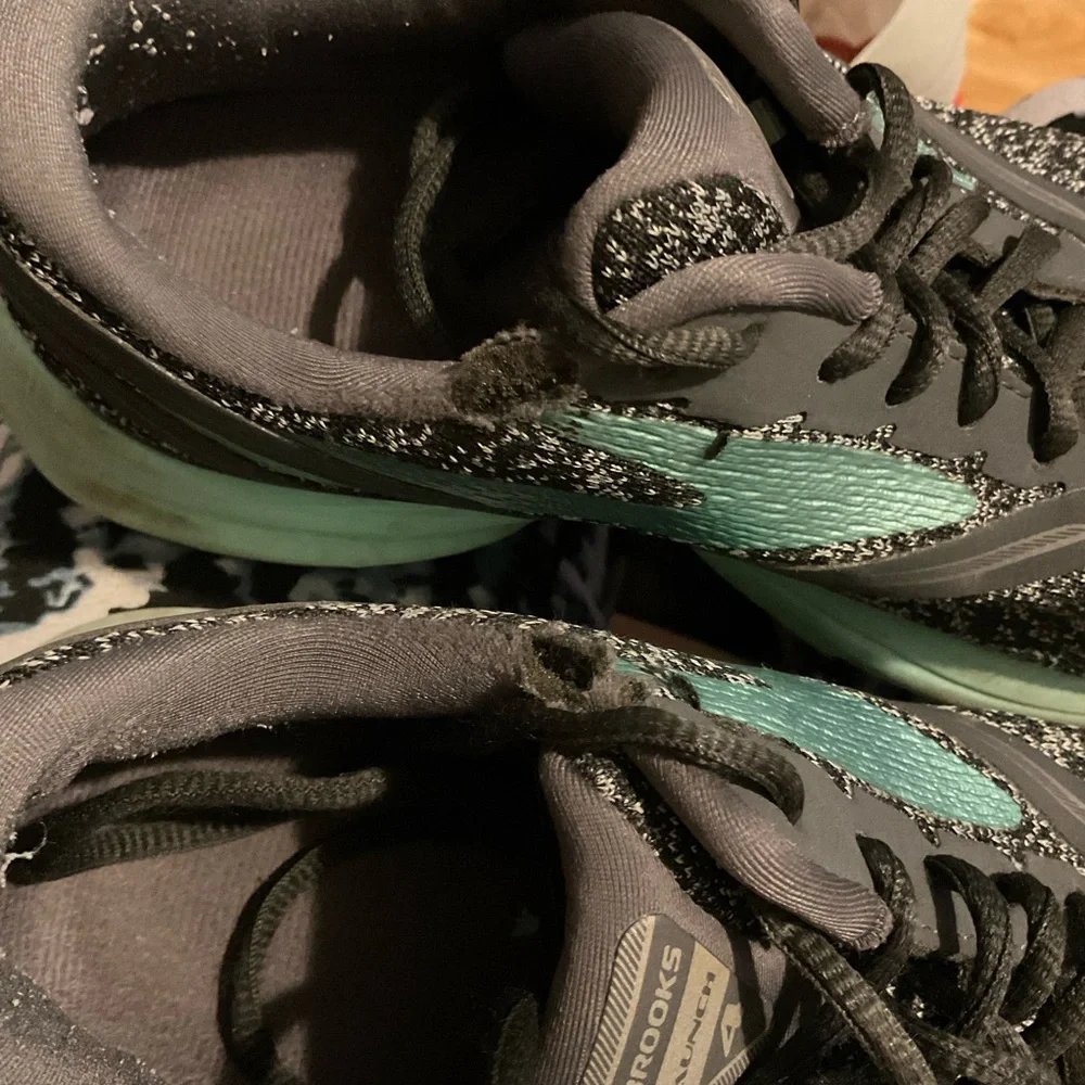 Brooks launch‎ 4 sneakers